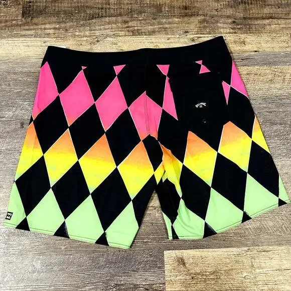 Billabong Men's Multicolor Diamond Tie Waist Boardshort Swim Trunks Size 40 NWT - Picture 2 of 6